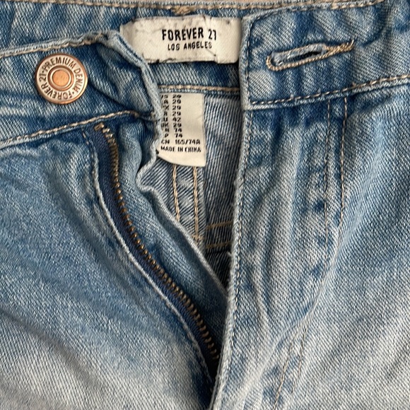 Forever 21 Distressed Denim Shorts Low Rise - Picture 2 of 6